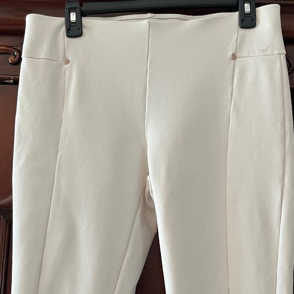 Jones New York Cream Pants Sz M - Picture 2 of 4